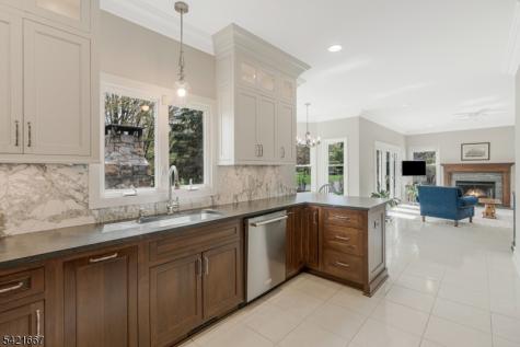182 Beaumonte Way Bridgewater NJ 08807