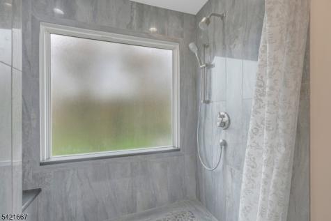 182 Beaumonte Way Bridgewater NJ 08807