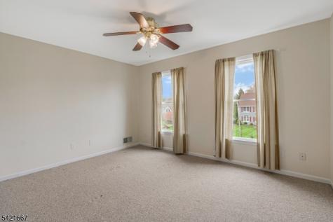 182 Beaumonte Way Bridgewater NJ 08807