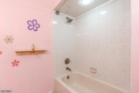 182 Beaumonte Way Bridgewater NJ 08807