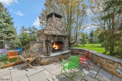182 Beaumonte Way Bridgewater NJ 08807