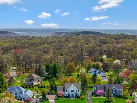 182 Beaumonte Way Bridgewater NJ 08807