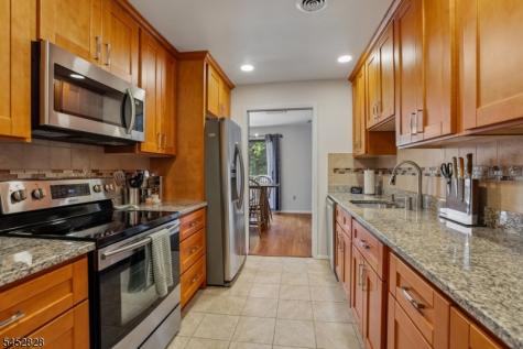 37 Cerone Court West Orange NJ 07052
