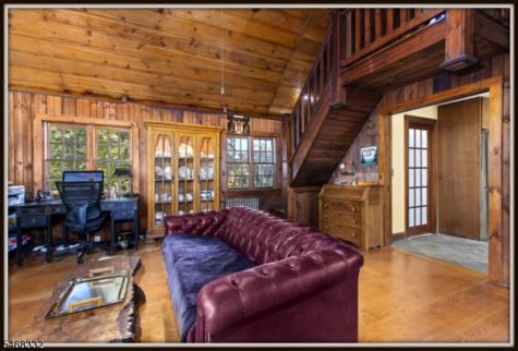 906 Ridge Road Stillwater NJ 07860