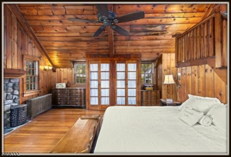 906 Ridge Road Stillwater NJ 07860