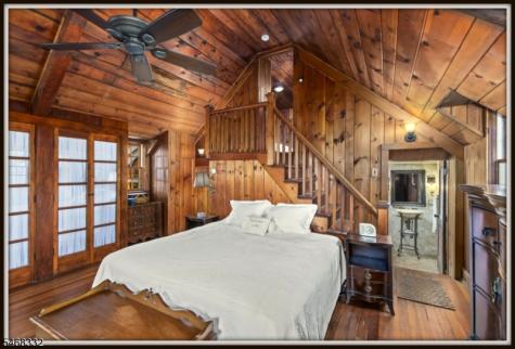 906 Ridge Road Stillwater NJ 07860