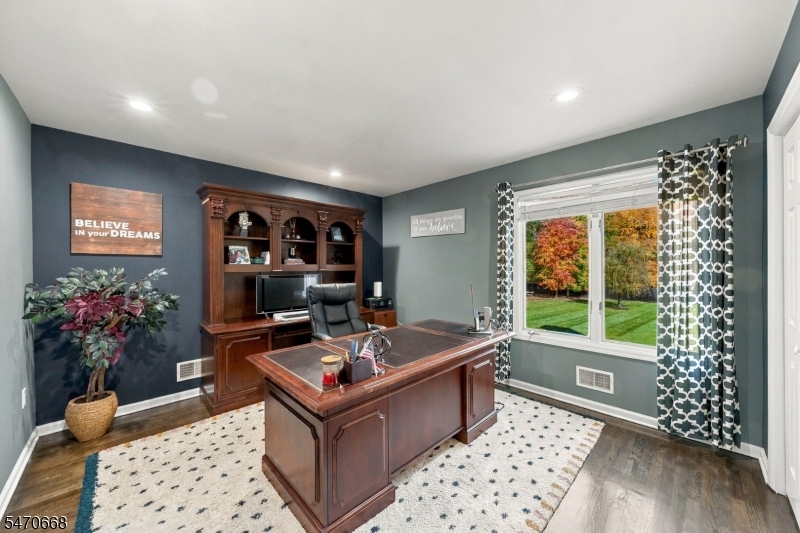 828 Atkinson Circle Hillsborough NJ 08844
