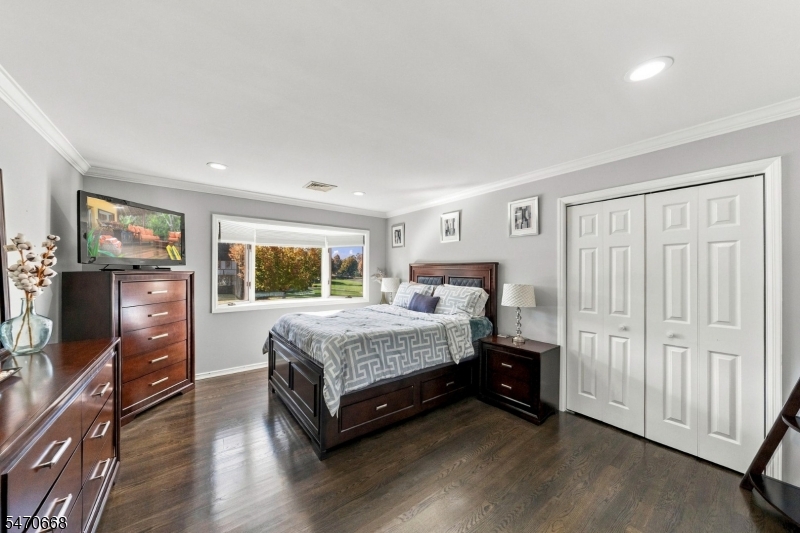 828 Atkinson Circle Hillsborough NJ 08844