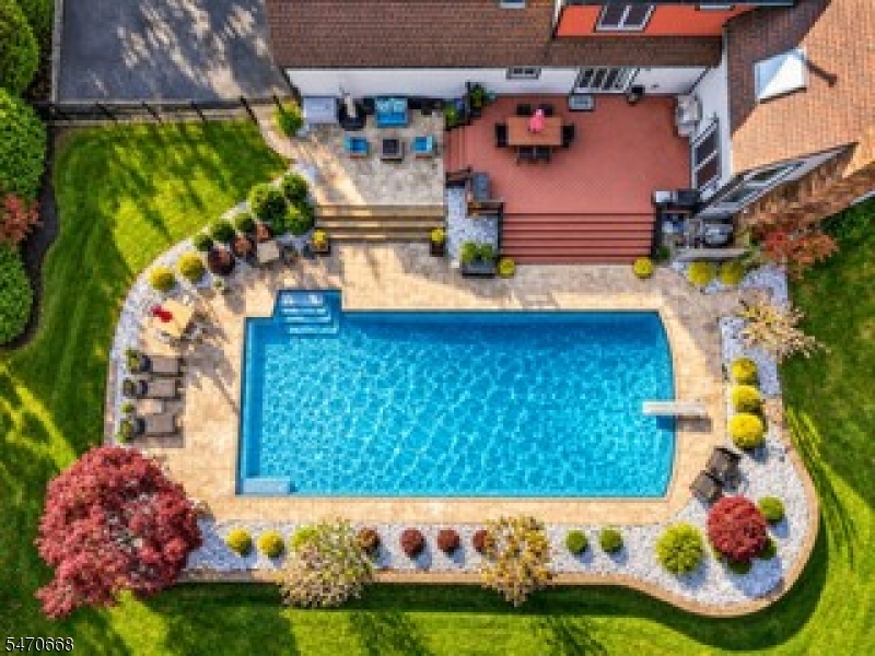828 Atkinson Circle Hillsborough NJ 08844