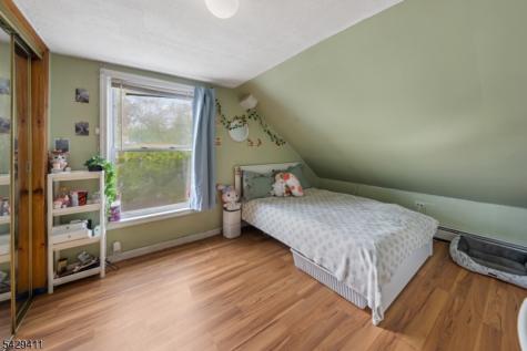 242 Franklin Street Elizabeth NJ 07206