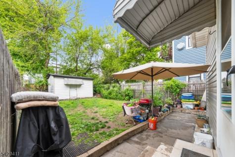 242 Franklin Street Elizabeth NJ 07206