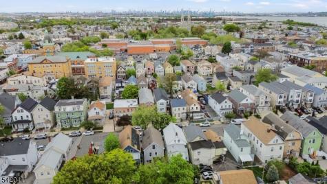 242 Franklin Street Elizabeth NJ 07206
