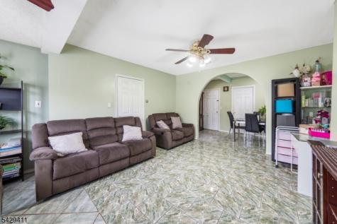 242 Franklin Street Elizabeth NJ 07206