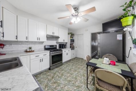 242 Franklin Street Elizabeth NJ 07206