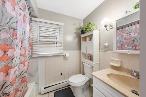 242 Franklin Street Elizabeth NJ 07206