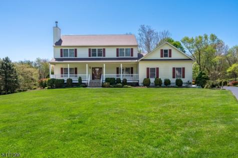 4 Kindred Court Bernards NJ 07920