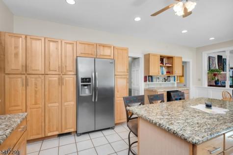 4 Kindred Court Bernards NJ 07920