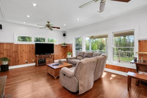 4 Kindred Court Bernards NJ 07920