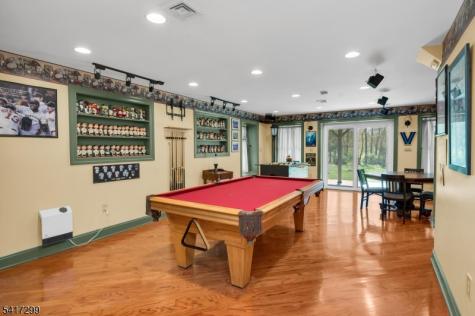 4 Kindred Court Bernards NJ 07920