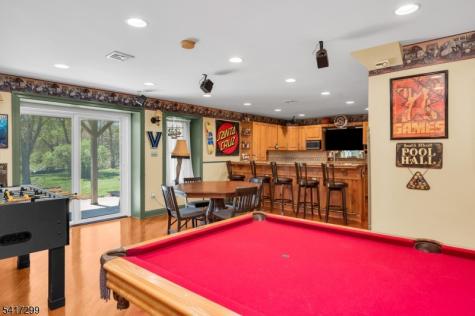 4 Kindred Court Bernards NJ 07920