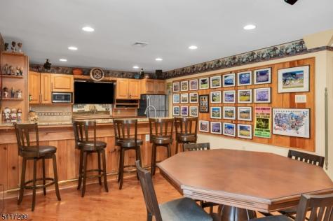4 Kindred Court Bernards NJ 07920