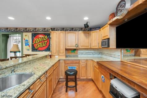 4 Kindred Court Bernards NJ 07920