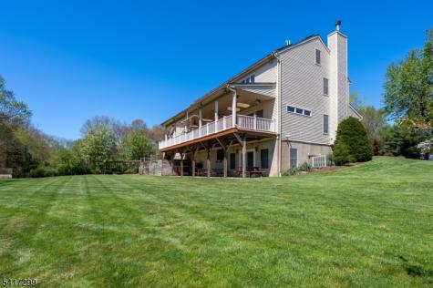 4 Kindred Court Bernards NJ 07920