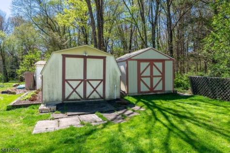 4 Kindred Court Bernards NJ 07920