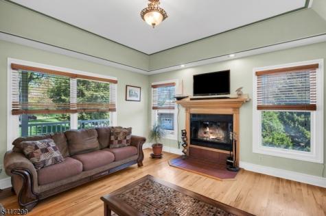4 Kindred Court Bernards NJ 07920