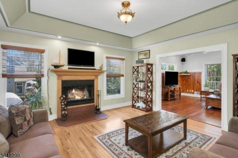 4 Kindred Court Bernards NJ 07920
