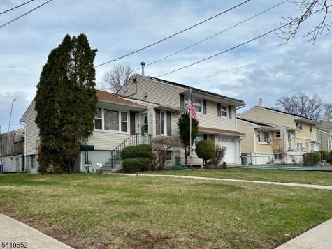 118 Markowitz Street Carteret NJ 07008