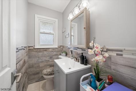 2 Wick Drive Sayreville NJ 08872