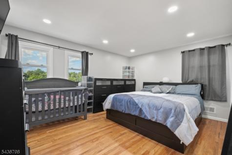 2 Wick Drive Sayreville NJ 08872