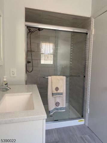4 Parkview Drive Roxbury NJ 07876