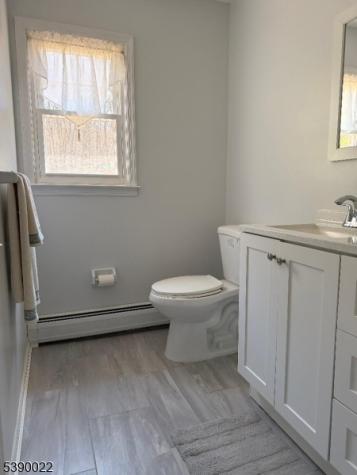 4 Parkview Drive Roxbury NJ 07876