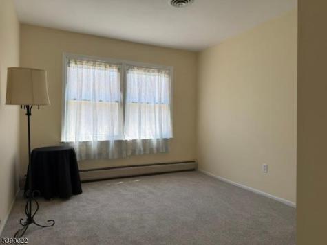 4 Parkview Drive Roxbury NJ 07876