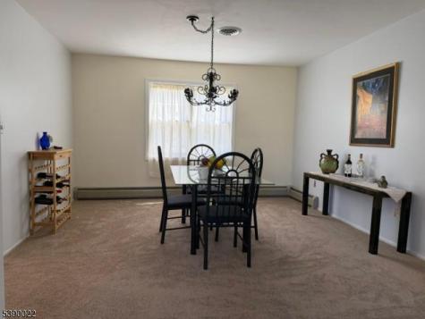 4 Parkview Drive Roxbury NJ 07876