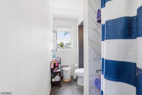 41 Edgar Street East Orange NJ 07018