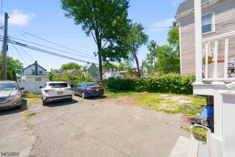 41 Edgar Street East Orange NJ 07018