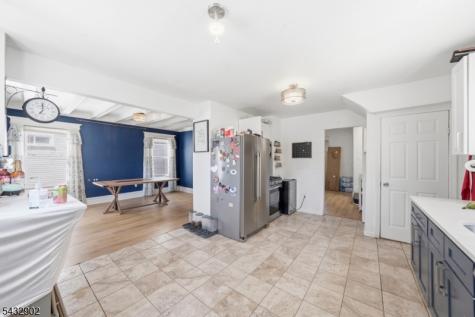 41 Edgar Street East Orange NJ 07018