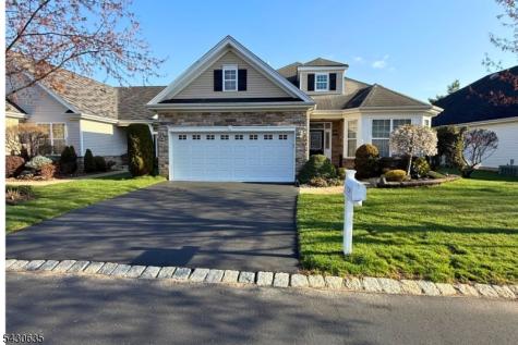 120 Crescent Way Monroe NJ 08831