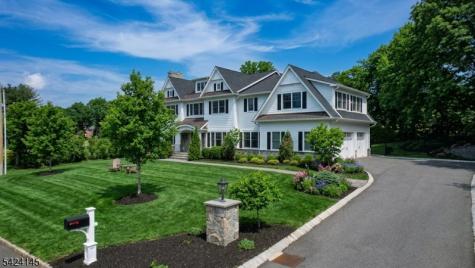 85 May Drive Chatham NJ 07928