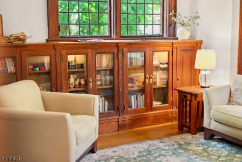 54 Myrtle Avenue Montclair NJ 07042