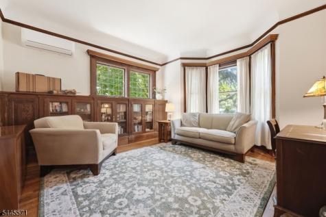 54 Myrtle Avenue Montclair NJ 07042