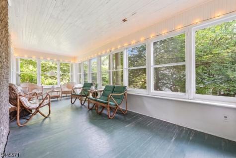 54 Myrtle Avenue Montclair NJ 07042