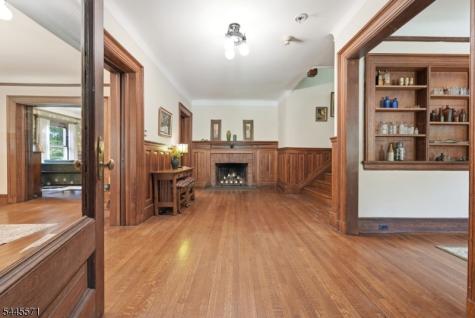 54 Myrtle Avenue Montclair NJ 07042