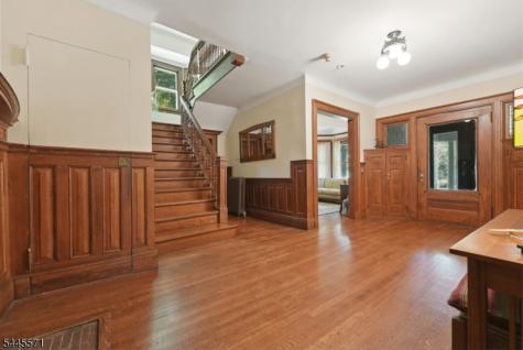 54 Myrtle Avenue Montclair NJ 07042