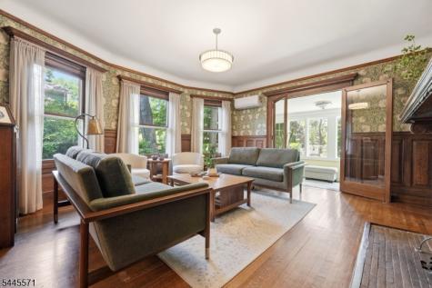54 Myrtle Avenue Montclair NJ 07042