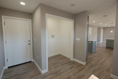 2815 N Wood Avenue Linden NJ 07036
