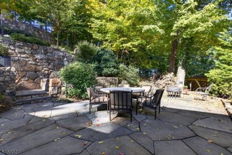 255 Smull Avenue North Caldwell NJ 07006